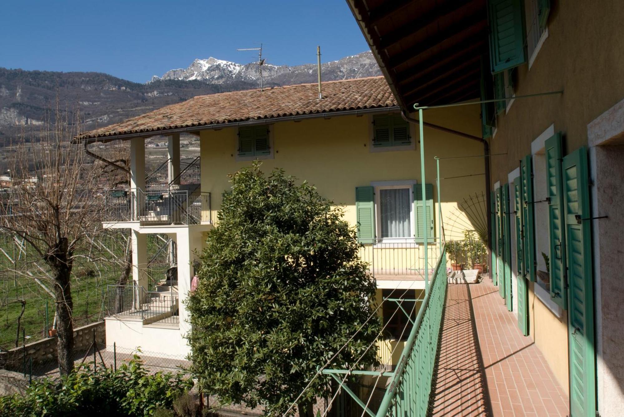 Casa Del Noce Hotel Rovereto  Kültér fotó